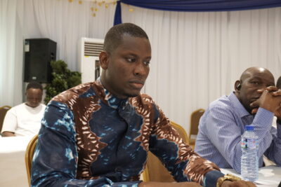 Agrandir l'image 13 sur 17, fenêtre modale