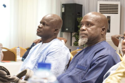 Agrandir l'image 9 sur 17, fenêtre modale