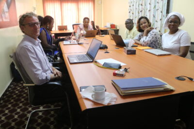 Agrandir l'image 3 sur 9, fenêtre modale