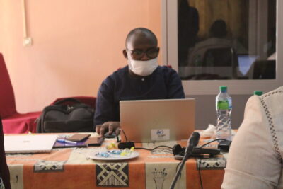 Agrandir l'image 20 sur 25, fenêtre modale