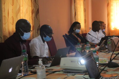 Agrandir l'image 23 sur 25, fenêtre modale