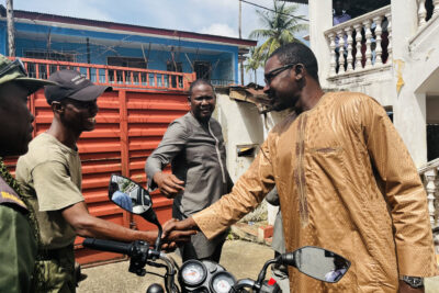 Agrandir l'image 28 sur 35, fenêtre modale