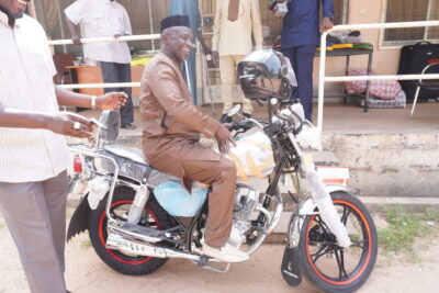 Agrandir l'image 9 sur 35, fenêtre modale