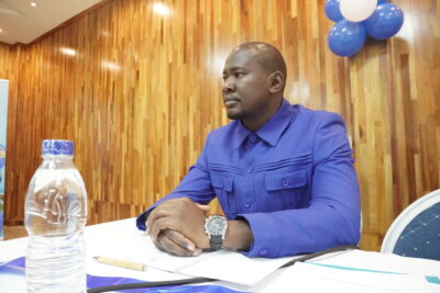 Agrandir l'image 3 sur 18, fenêtre modale