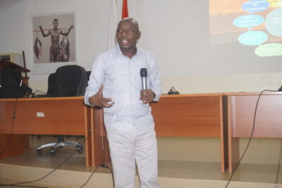 Agrandir l'image 14 sur 14, fenêtre modale