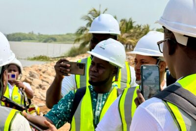 Agrandir l'image 15 sur 17, fenêtre modale